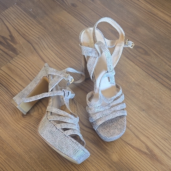 Elegant Strappy Heels in Silver - Picture 2 of 11